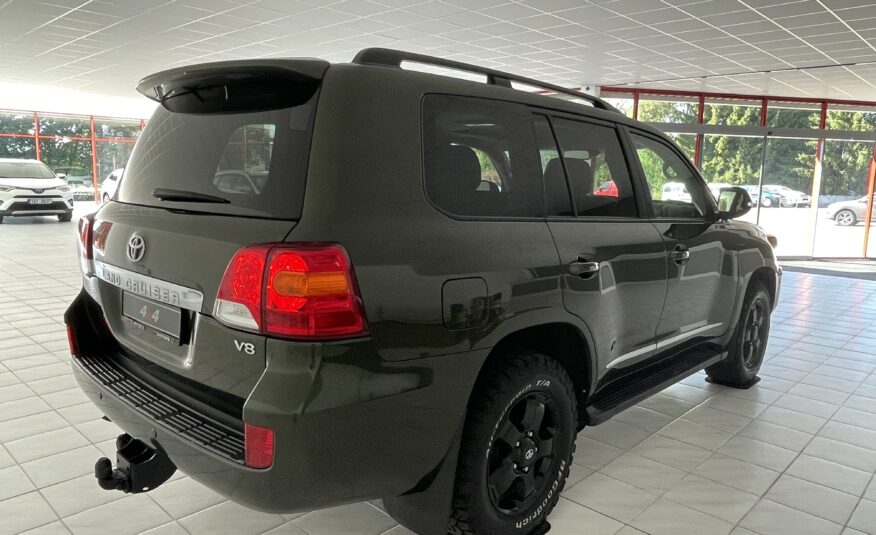 Toyota Land Cruiser V8 4.5 D-4D – Executive