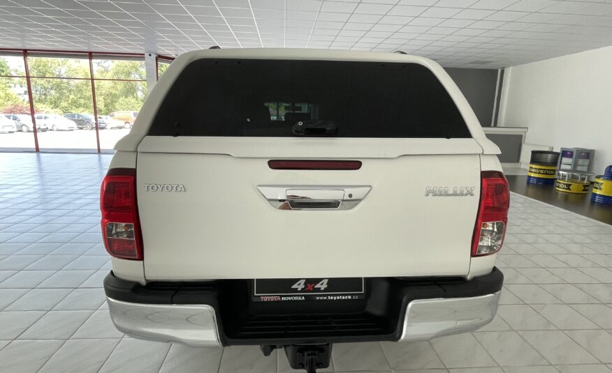 Toyota Hilux 2.4 D-4D Double Cab – Active