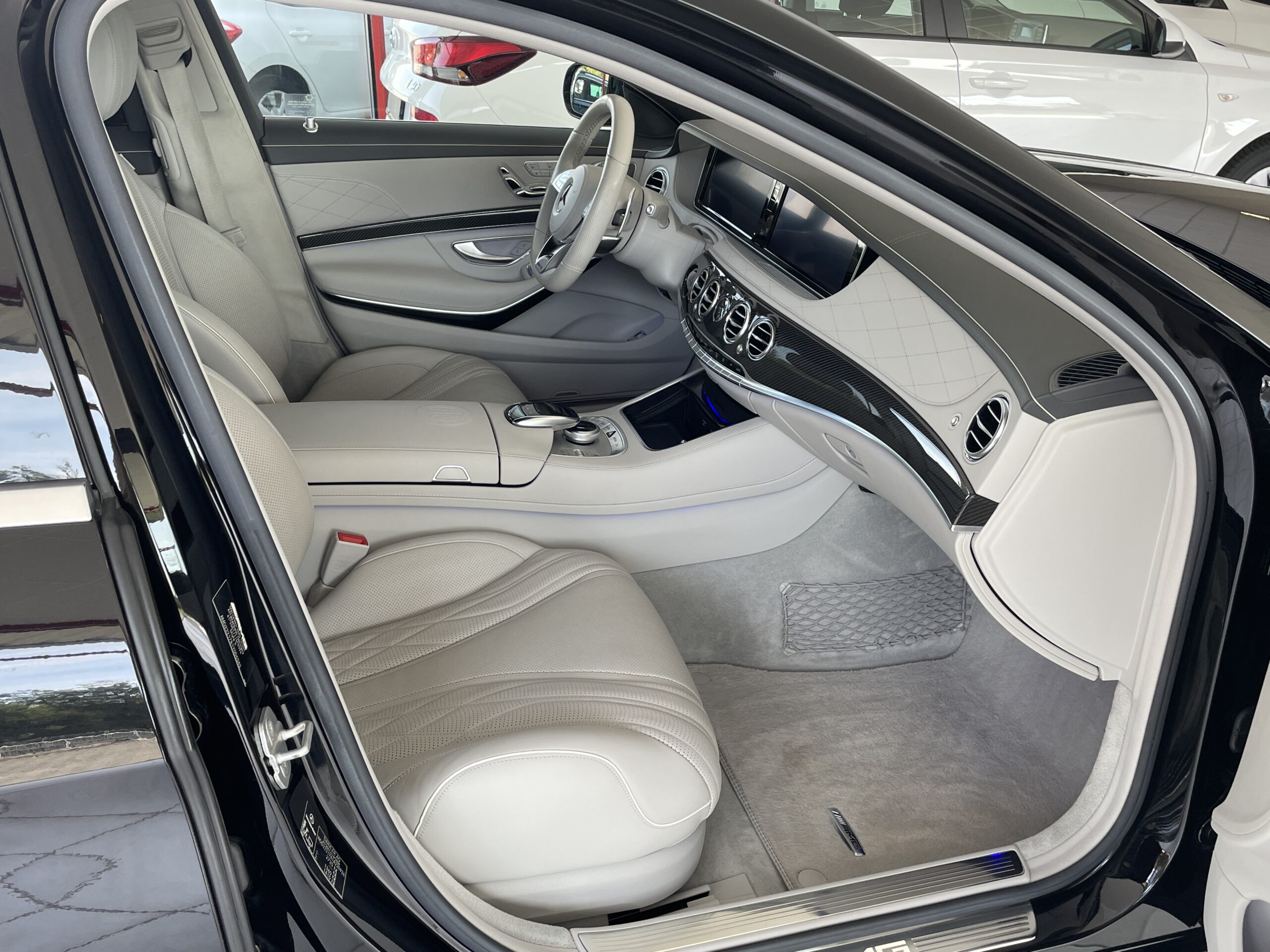 Mercedes Benz S 63 AMG 4MATIC + Long