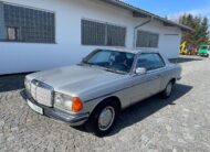 Mercedes-Benz W123 280CE