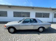 Mercedes-Benz W123 280CE