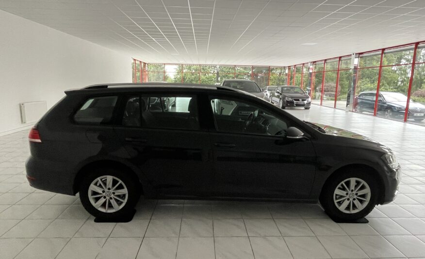 Volkswagen Golf, 1.6 TDI KOMBI 85kW Comfortline