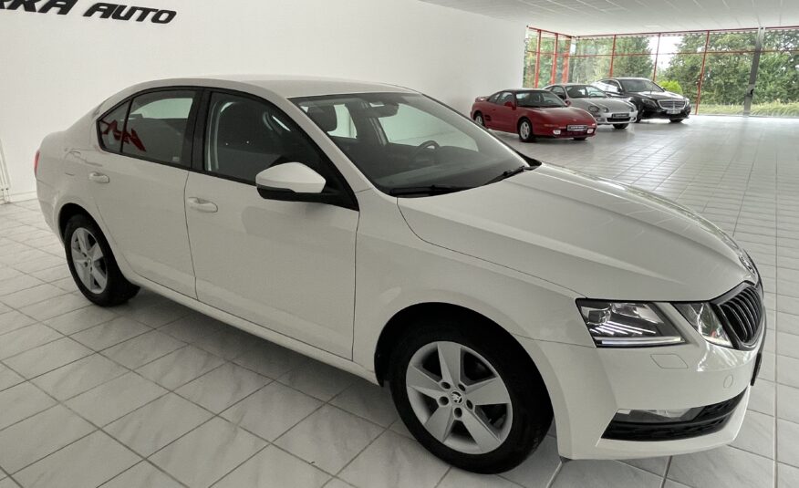 Škoda Octavia 1.6 TDI –  Ambition – LED Paket