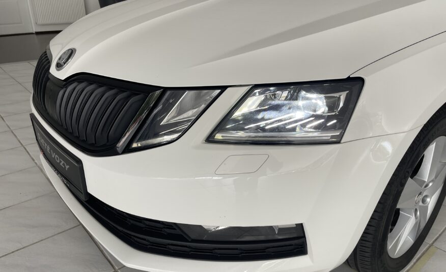 Škoda Octavia 1.6 TDI –  Ambition – LED Paket