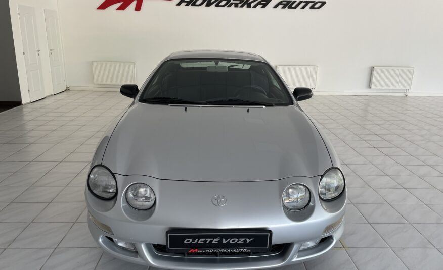 Toyota Celica 1.8 benzin, 85 kW, 1999, stav nového vozu!