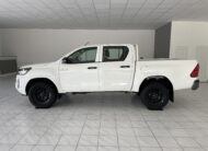 Toyota Hilux 2,4D-4D 4×4 Double Cab – Live Plus