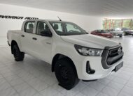 Toyota Hilux 2,4D-4D 4×4 Double Cab – Live Plus