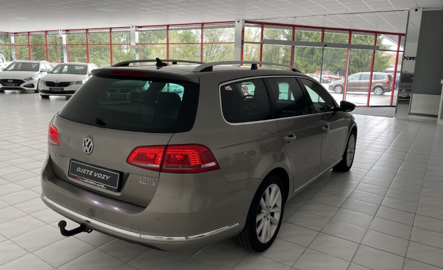 VW Passat kombi 2.0 TDI DSG 103 KW 2014